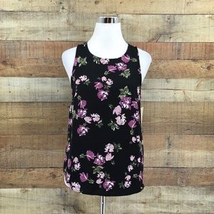 NWT 14th & Union Women's Black Carnation Toss Top Size: Small‎